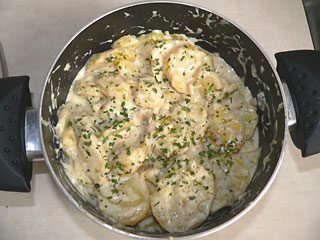 Ziemniaki w sosie beszamelowym